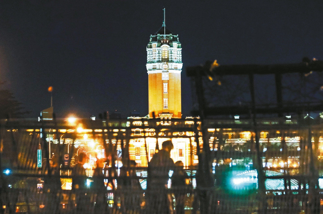 �_��܊���̈F(tu��n)�w3�f�˽��τP�����h���ĸ�