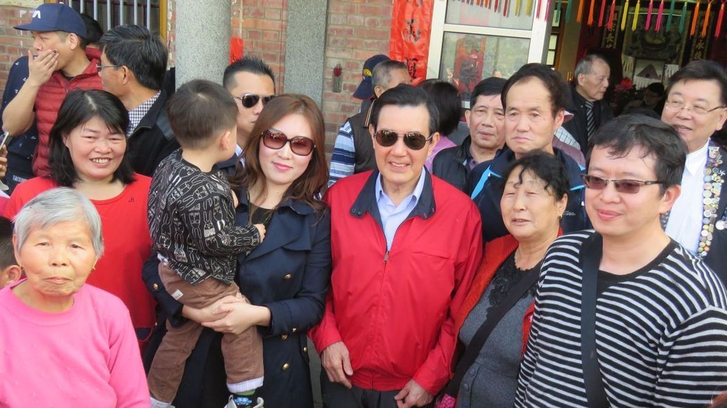 �RӢ��29�յ������hͨ���(zh��n)�R���f�R�������������c�ڈ����H��Ӱ����