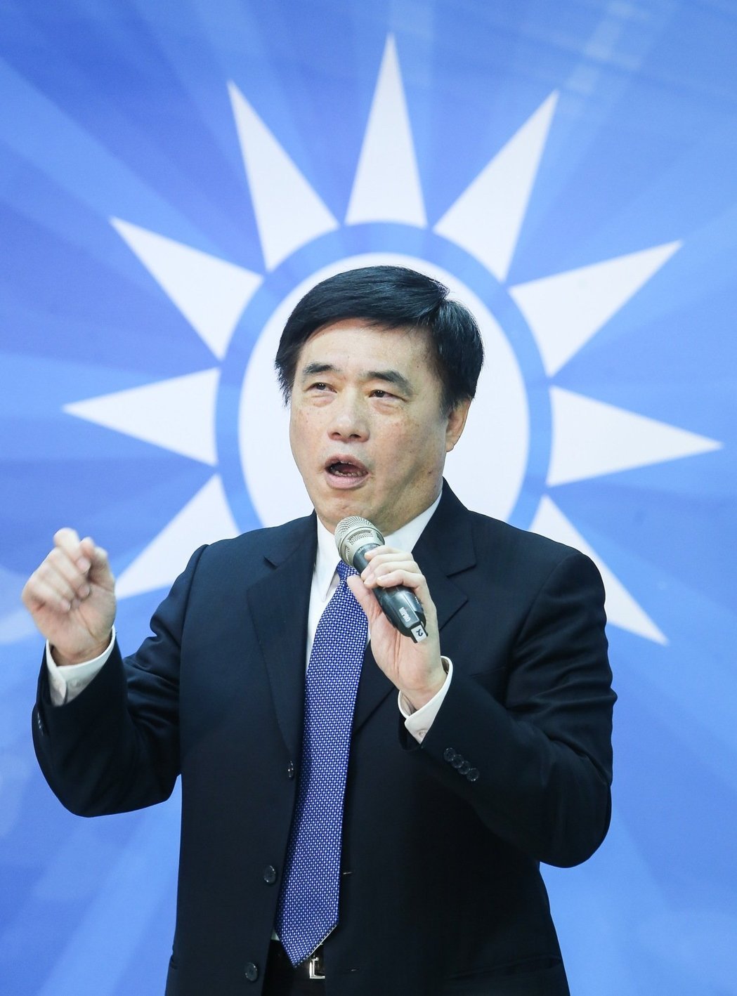 �������x�����h��ϯ�k���ҳ��� ��־��(qi��ng)�RӢ����ͦ