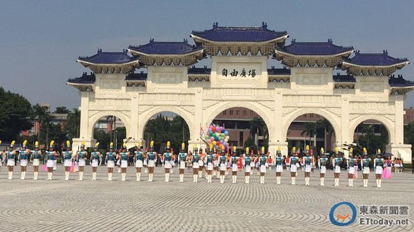 �_(t��i)�����o(j��)�����Y��ʯ��Ʒ���¼� ��(gu��)���h�S���uСӢ����؝�ۼo(j��)���ñ