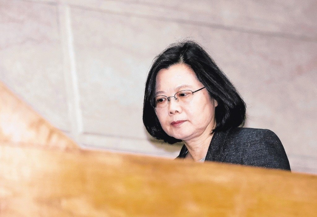 �_�Ǐ�(qi��ng)����Ӣ������?n��i)��o ֻ�������Y��ʯ