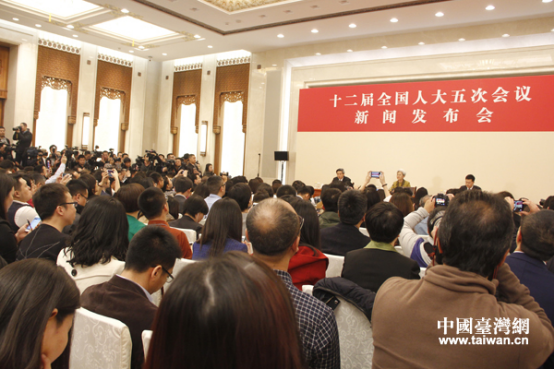 十二屆全國(guó)人大五次會(huì)議新聞發(fā)布會(huì)舉行 十二屆全國(guó)人大五次會(huì)議新聞發(fā)布會(huì)舉行