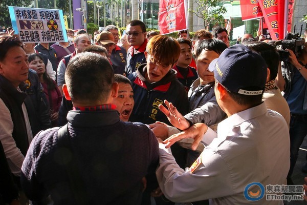 �G�I��������������Ӣ����������������񱊿��h����