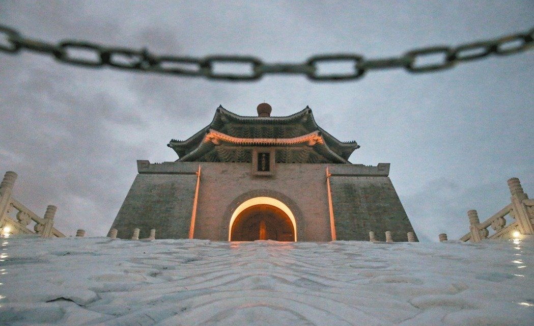 臺灣民代建議中正紀念堂“轉型”邀蔣家人參與 臺灣民代建議中正紀念堂“轉型”邀蔣家人參與