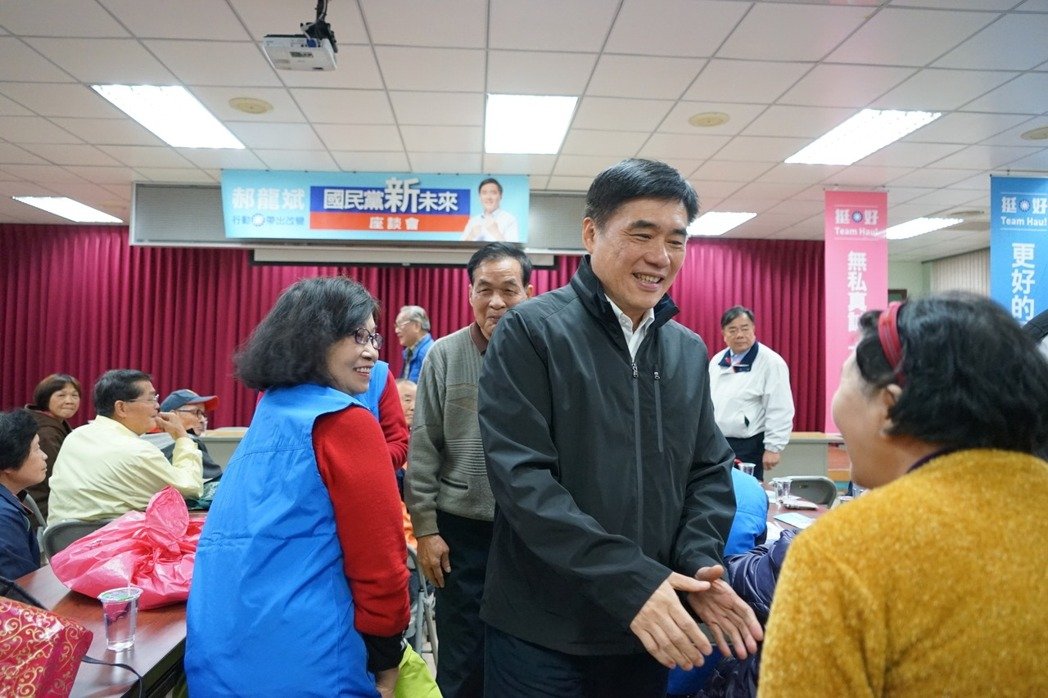 郝龍斌:用“洪荒之力”重返執(zhí)政 做不到就下臺 郝龍斌:用“洪荒之力”重返執(zhí)政 做不到就下臺