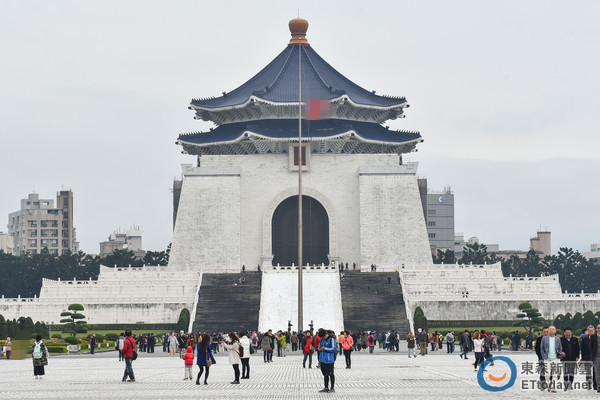 民進(jìn)黨提議廢除中正紀(jì)念堂古跡 洪秀柱批:做點(diǎn)正經(jīng)事 民進(jìn)黨提議廢除中正紀(jì)念堂古跡 洪秀柱批:做點(diǎn)正經(jīng)事