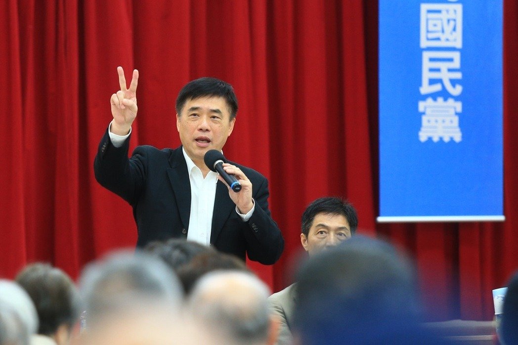 郝龍斌諷柯文哲無作為:他媽媽比他更適合做市長(zhǎng) 郝龍斌諷柯文哲無作為:他媽媽比他更適合做市長(zhǎng)