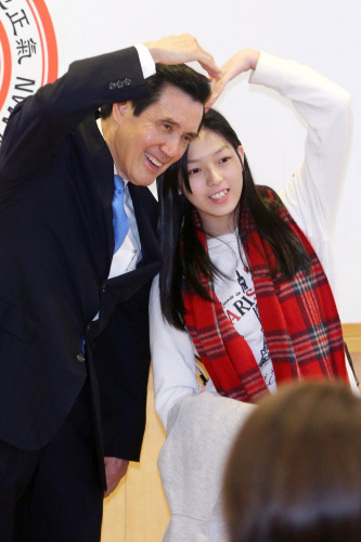 �RӢ���c�W(xu��)����Ӱ���_(t��i)����(li��n)�ψ�(b��o)��ӛ���K���ң��zӰ