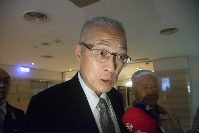 吳敦義:國(guó)民黨2020年要重新執(zhí)政先多拿下幾個(gè)縣市 吳敦義:國(guó)民黨2020年要重新執(zhí)政先多拿下幾個(gè)縣市