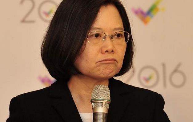 �̮�(d��ng)�ֲ����J(r��n)���Ŷ����R(sh��)���_(t��i)����С��I(y��)�����