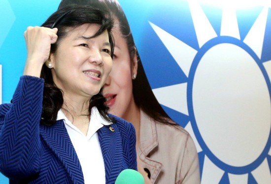 國(guó)民黨主席候選人喊組"復(fù)仇者聯(lián)盟":讓綠色恐怖倒下 國(guó)民黨主席候選人喊組"復(fù)仇者聯(lián)盟":讓綠色恐怖倒下