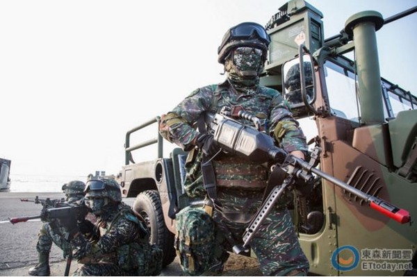 臺(tái)軍漢光演習(xí)設(shè)想武力攻臺(tái) 蔡英文被指鐵了心搞"臺(tái)獨(dú)" 臺(tái)軍漢光演習(xí)設(shè)想武力攻臺(tái) 蔡英文被指鐵了心搞"臺(tái)獨(dú)"