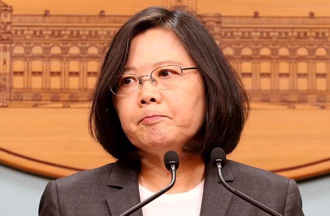 蔡正元痛批蔡英文:為證明陸客沒少花錢請(qǐng)人撐場(chǎng)面 蔡正元痛批蔡英文:為證明陸客沒少花錢請(qǐng)人撐場(chǎng)面