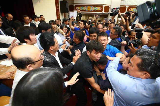 �_������C�����ݡ��䶷�����{����������G�]Ŀ�B(y��ng)����