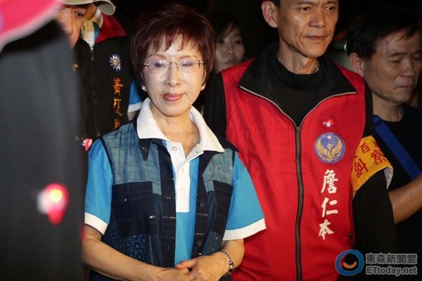 �������΃ɰ��y(t��ng)һ�����_(t��i)��(d��)�����_(t��i)���Ǘl��·��