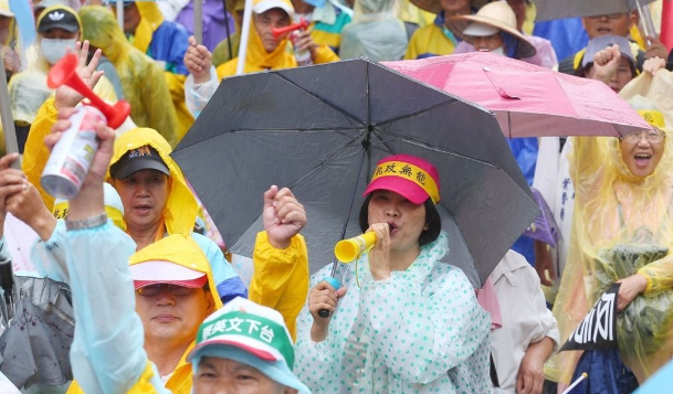 ���쿹�h����������C(j��)��(g��u) ��Ӣ�ąs��Ę�V�W(w��ng)Մ�ĸ�