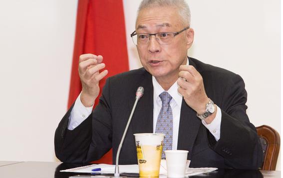 蔡當(dāng)局“一例一休”造成多輸局面 吳敦義高喊:非修不可 蔡當(dāng)局“一例一休”造成多輸局面 吳敦義高喊:非修不可