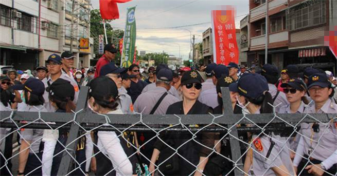 ��Ӣ��Ҫ����ȫ�_�����S�� ���Ͽ��S�������I����߀�Ƿ��ˣ���