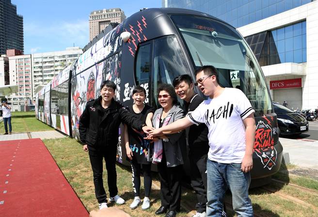 柯文哲點(diǎn)名“前瞻計(jì)劃”方向錯(cuò)誤惹怒陳菊 柯文哲點(diǎn)名“前瞻計(jì)劃”方向錯(cuò)誤惹怒陳菊