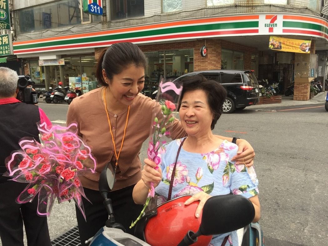 ����ί���S���A�����H����ʮ����������Ͷ�h�Ľ��^����֧����څǰ����