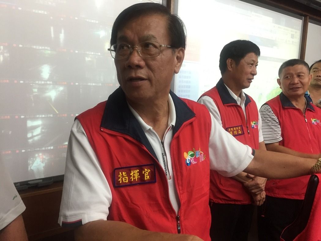 �̮�(d��ng)��ͣ�_���������ŭ��Ͷ�h�L �h������ֱ��Ű��