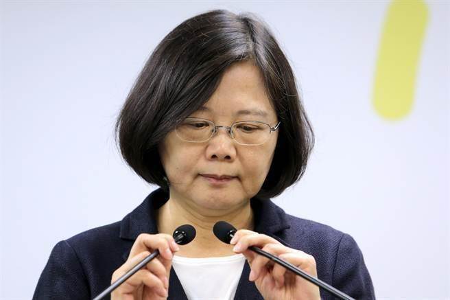  ��Ӣ�����Q����A��ͣ�����Ĳ���ͶƱ����W(w��ng)�ч��������DƬ��Դ�W(w��ng)�j(lu��)��