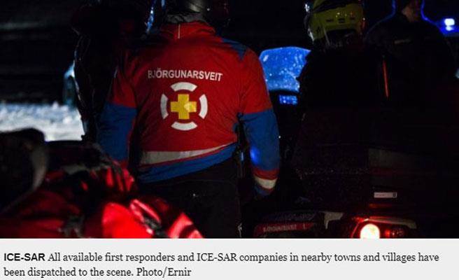 臺(tái)灣團(tuán)游覽車在冰島發(fā)生車禍 6人受傷1人傷勢嚴(yán)重 臺(tái)灣團(tuán)游覽車在冰島發(fā)生車禍 6人受傷1人傷勢嚴(yán)重