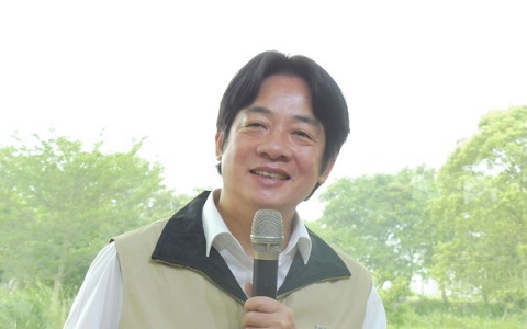 賴清德滿意度死亡交叉 吳子嘉:薪資五萬說和拔管重創(chuàng)形象