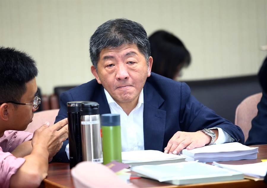 疫苗不足引民怨 陳時中道歉卻強(qiáng)調(diào)“疫苗政策不是全民皆打” 疫苗不足引民怨 陳時中道歉卻強(qiáng)調(diào)“疫苗政策不是全民皆打”