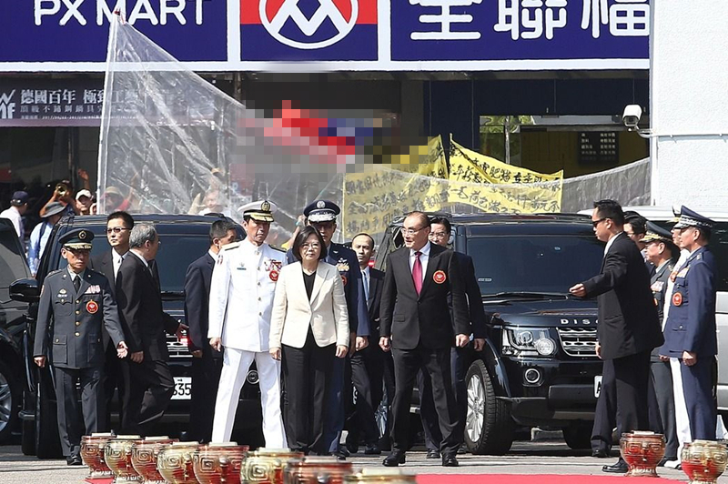 ��Ӣ�ġ��������⿳�� �_���־S���q�缈�ϻ���