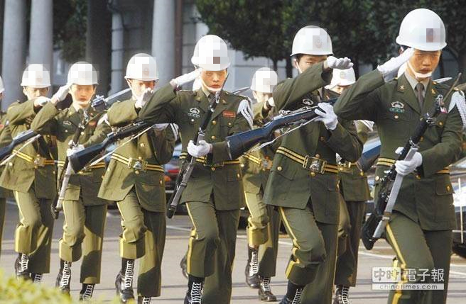 ��Ӣ�ġ��������⿳�� �_���־S���q�缈�ϻ���