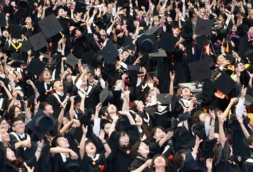 臺生教授出走大陸尋獲新天地 蔡當(dāng)局執(zhí)政下的臺灣高教奄奄一息 臺生教授出走大陸尋獲新天地 蔡當(dāng)局執(zhí)政下的臺灣高教奄奄一息