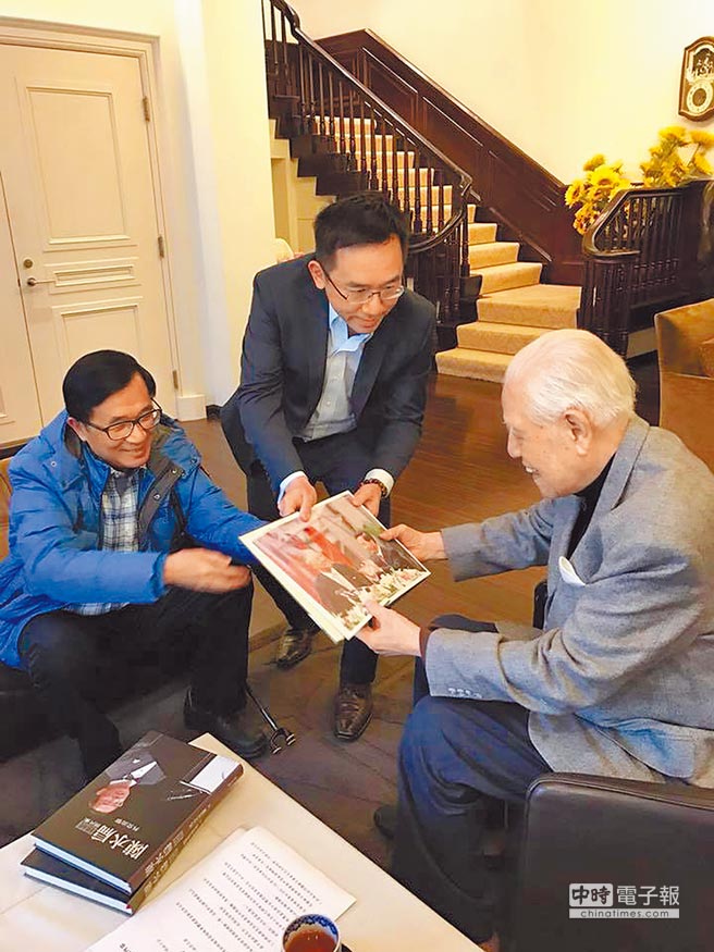 �ˮ������x�r��12����{(di��o)���Ʊ��� ��Ӣ�Č����ˆ���