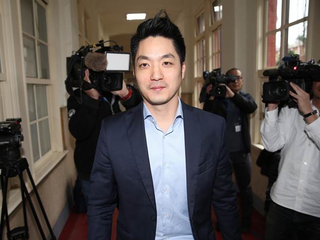 蔣萬安參選臺北市長呼聲高卻表態(tài)不選 獲外界高度肯定 蔣萬安參選臺北市長呼聲高卻表態(tài)不選 獲外界高度肯定