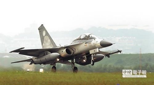 �_��܊��(j��ng)��̖��(zh��n)�C���������RӢ�����ֽ��b��Y