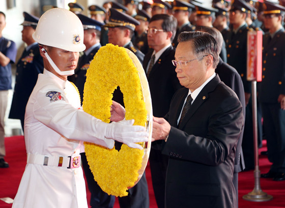 臺灣迎遠(yuǎn)征軍緬甸陣亡將士英靈入“忠烈祠” 臺灣迎遠(yuǎn)征軍緬甸陣亡將士英靈入“忠烈祠”