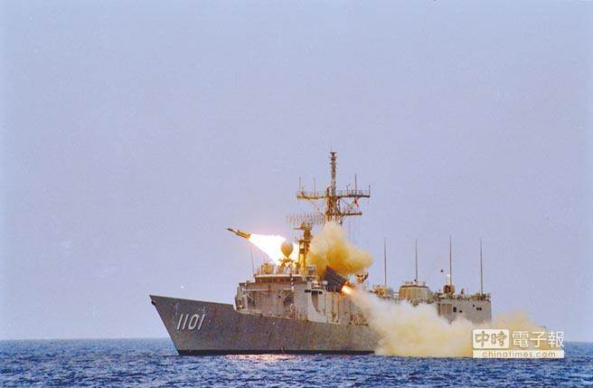 臺媒:雄三“誤射”真相查出 連串錯(cuò)誤釀成重大意外 臺媒:雄三“誤射”真相查出 連串錯(cuò)誤釀成重大意外