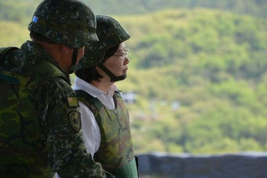  �������_܊��ϧ���_����ɏU��ҲҪ���C��Ӣ�������ɹ������W(w��ng)�j�D��