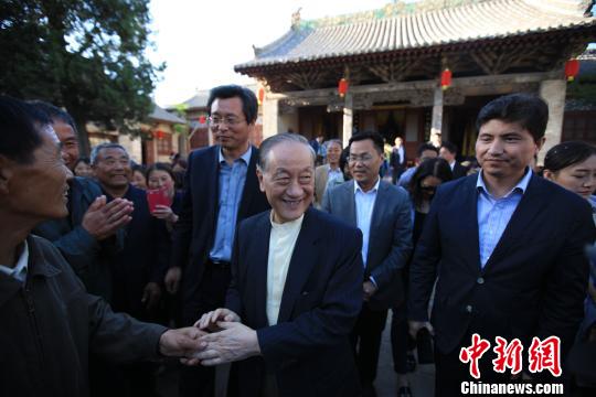 15�������h��ϯ��Ľ������ɽ��ʡ�x���и�ƽ�����r(n��ng)�(zh��n)�����׵����D����Ľ���ʹ������ֆ������������ �z