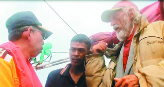 �]�X���l(xi��ng)�����������񷤳���Ư�����_�����𣨈D��