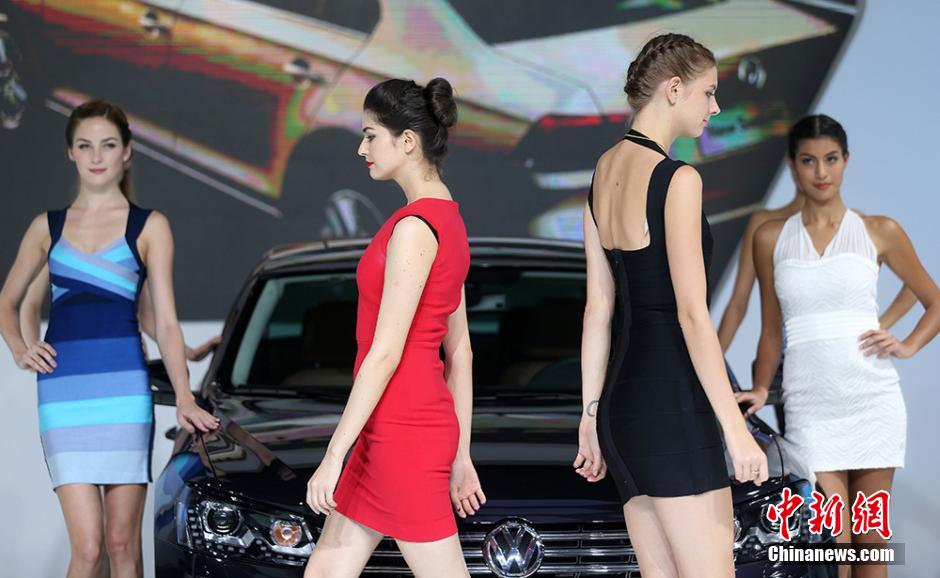 ���S���(zh��n)܇���������Ů�����Ͼ���(gu��)�H܇չ����