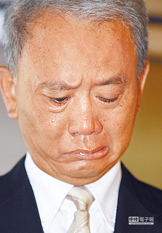 臺(tái)當(dāng)局嚴(yán)懲頂新勒令兩油廠停工 不排除撤照(圖) 臺(tái)當(dāng)局嚴(yán)懲頂新勒令兩油廠停工 不排除撤照(圖)