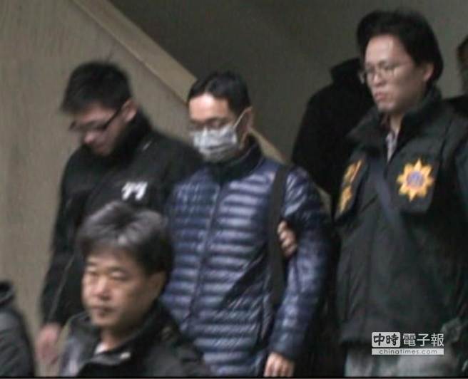 �ѻ����t(y��)������Ů�ڱ��Sţ �f(xi��)���_(k��i)����(sh��)�\����(sh��)�p��W(w��ng)