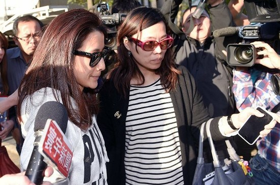 臺(tái)藝人李蒨蓉禍不單行開車撞傷身障男子