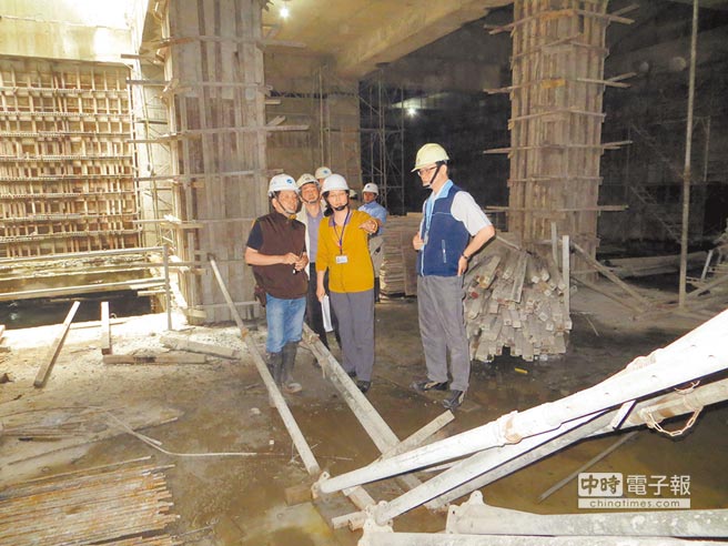 臺(tái)北大巨蛋工程防護(hù)措施輕忽 至少罰102萬(圖) 臺(tái)北大巨蛋工程防護(hù)措施輕忽 至少罰102萬(圖)