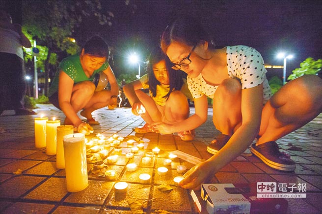 臺北遭割喉女童身亡 洪秀柱哽咽呼吁:重視被害者人權(quán) 臺北遭割喉女童身亡 洪秀柱哽咽呼吁:重視被害者人權(quán)