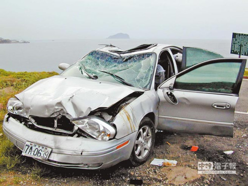 2001�ꡰ��֥���_�L(f��ng)���u�r���S��ͬ��D����܇���l(f��)�F(xi��n)����ɽ����(�_�����Ї��r��)