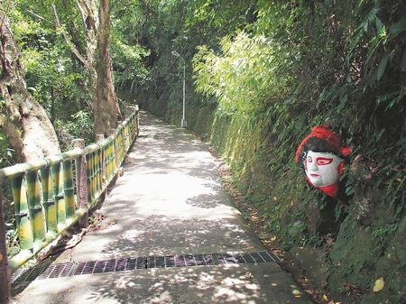 ��Ę�t���Ə�ɽ�ڡ��L(zh��ng)���� �ο�ֱ�������ˡ�(�D)