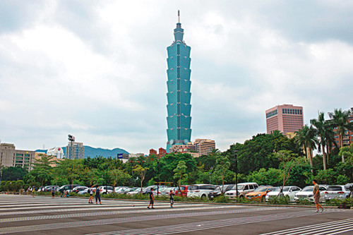 航拍機頻頻出事臺灣將出措施規(guī)范