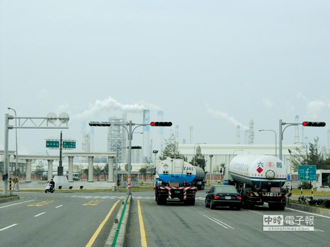 �_���l(xi��ng)�������p�������?li��n)p���󃔣����~��7000�fԪ���_�������Еr��ӈ�D��